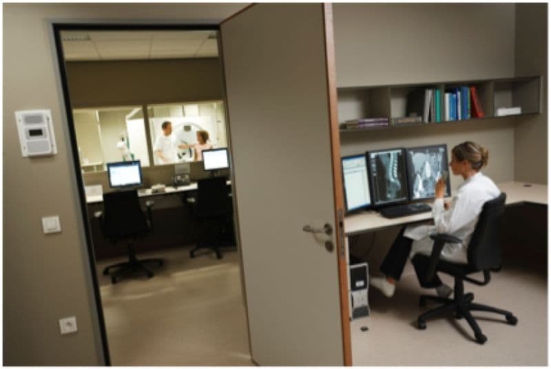 Illustration ACTIBASE intègre la reconnaissance vocale de Nuance dans son Système d’Information Radiologique (SIR)