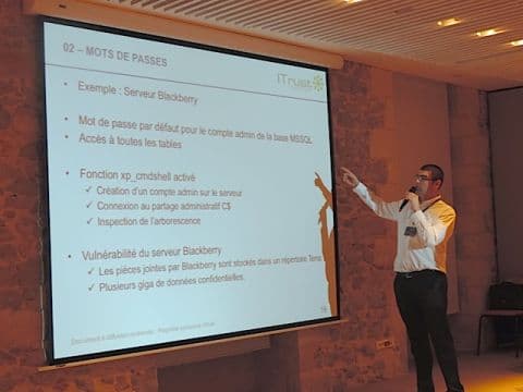 Illustration Stop à la politique de l’autruche