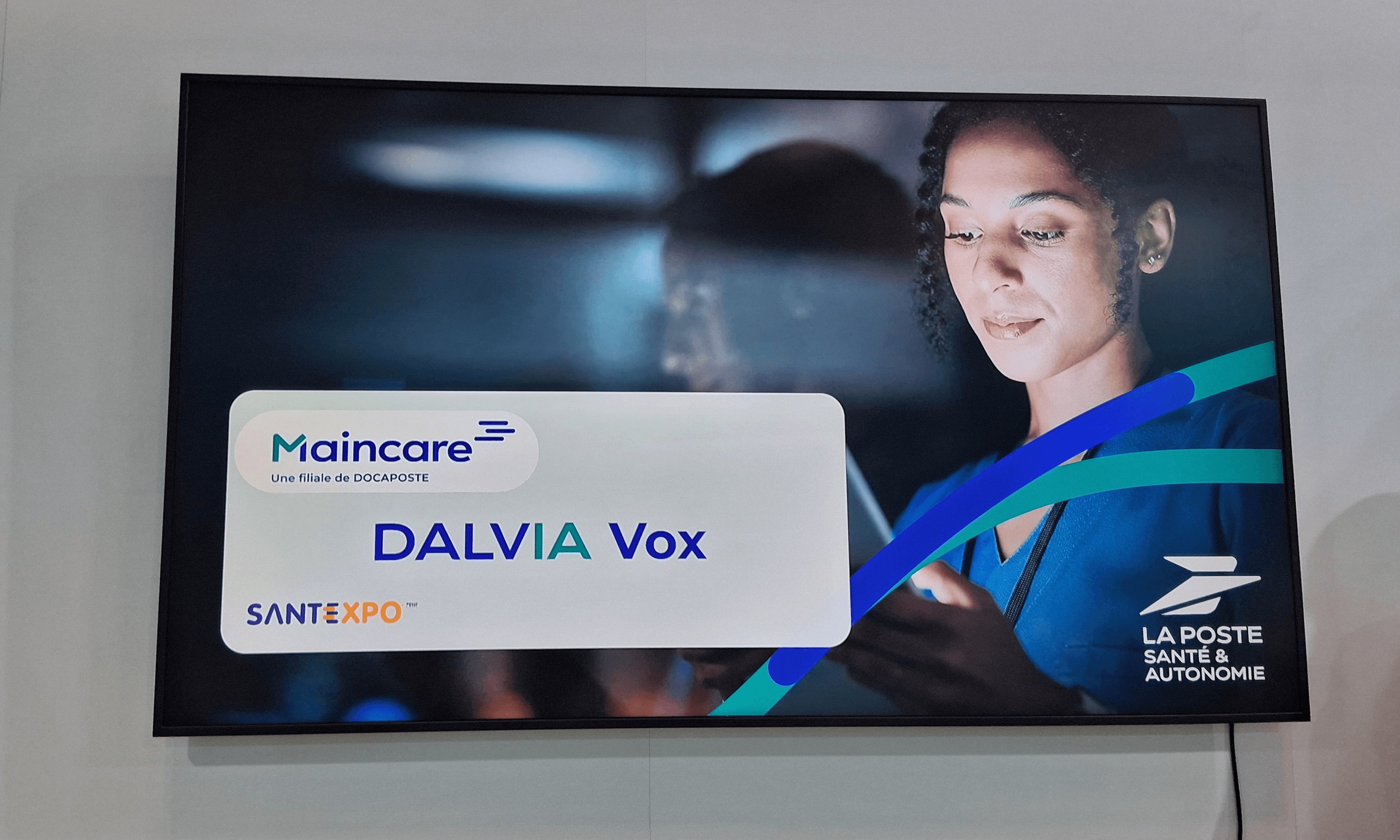 Illustration SantExpo 2025 | En avant-première : la nouvelle solution de transcription de consultation par l'IA souveraine et éthique signée La Poste Santé & Autonomie