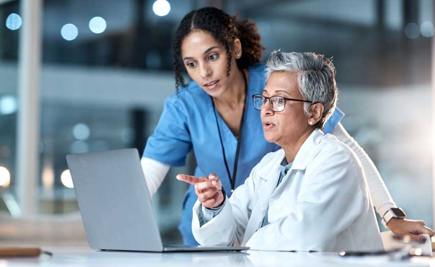 Illustration Transformation digitale hospitalière : quatre signaux RH qui prédisent le dysfonctionnement avant le déploiement